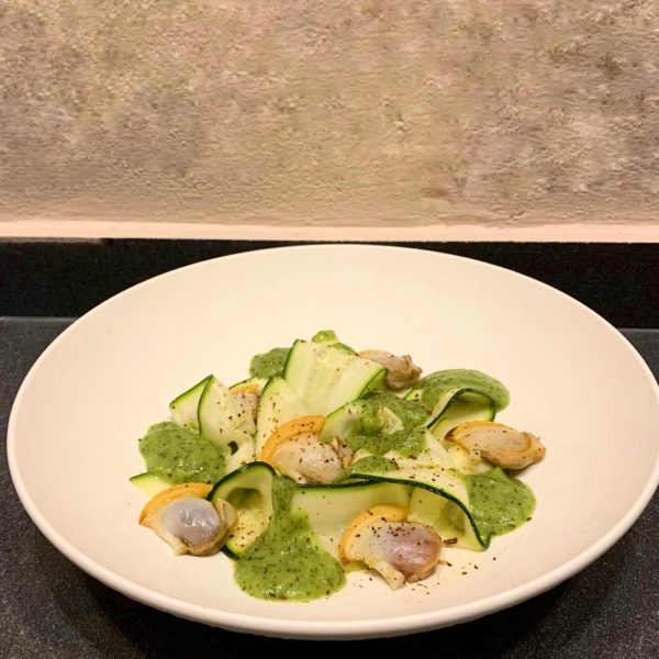 Mandorle di mare, zucchine e limone bruciato