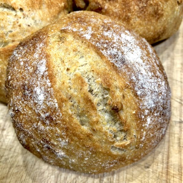 Pagnottine di Farro Monococco e mais a lievitazione naturale